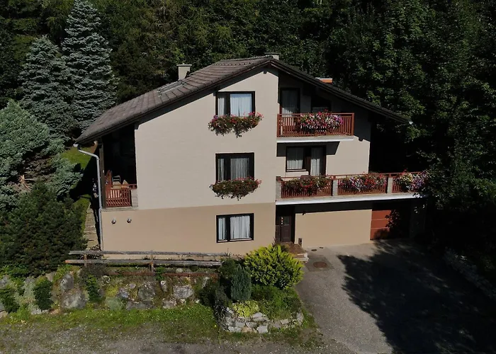 Hintergarten * Oberzeiring